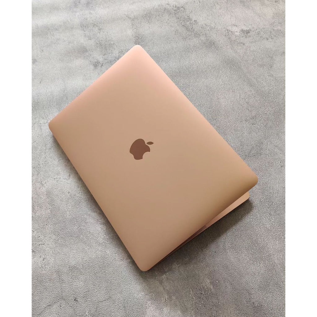 Macbook air 13.3” 2020