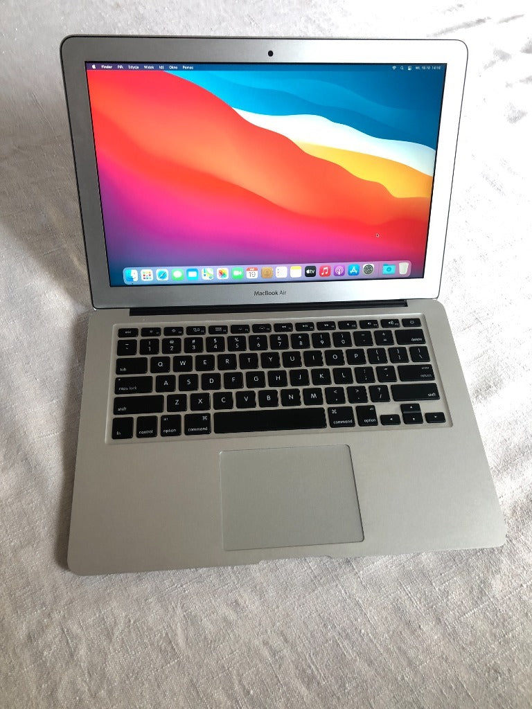 Macbook air 13.3”