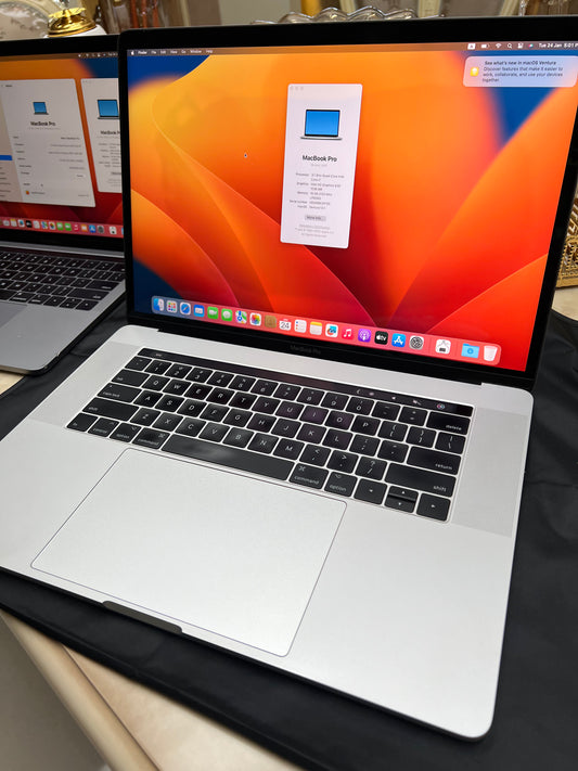 MacBook pro 15" 2017